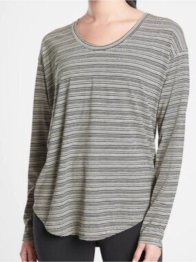 Athleta Cloudlight Stratus Round Neck Black/Ivory Striped Top in Women's 2X